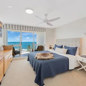 Mandolin Beachfront Apartahotel